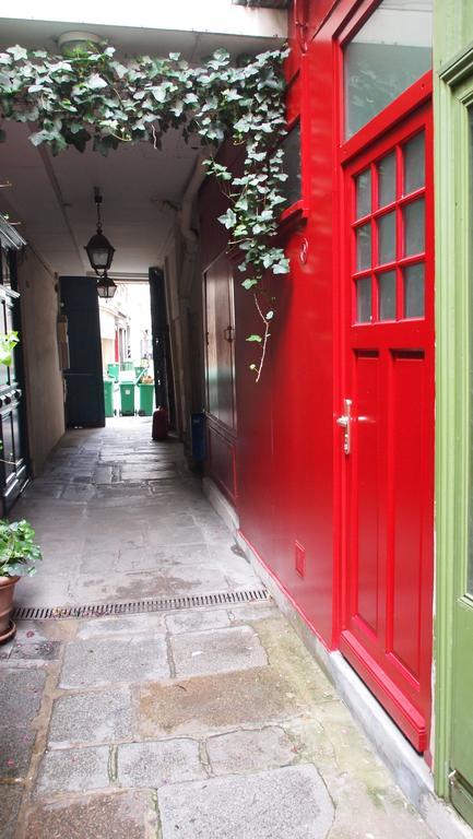 Petit Paris - Oasis In Marais Apartment ภายนอก รูปภาพ