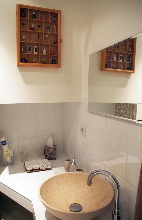 Petit Paris - Oasis In Marais Apartment ภายนอก รูปภาพ